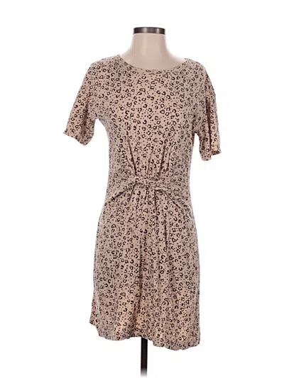 Pre-owned Aerie Casual Dress In Tan