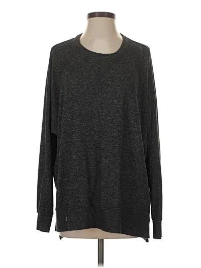 Pre-owned Aerie Long Sleeve T-shirt In Gray