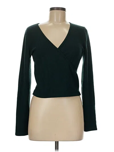 Pre-owned Aerie Long Sleeve T-shirt In Green