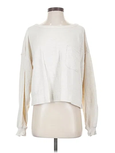 Pre-owned Aerie Long Sleeve T-shirt In Ivory