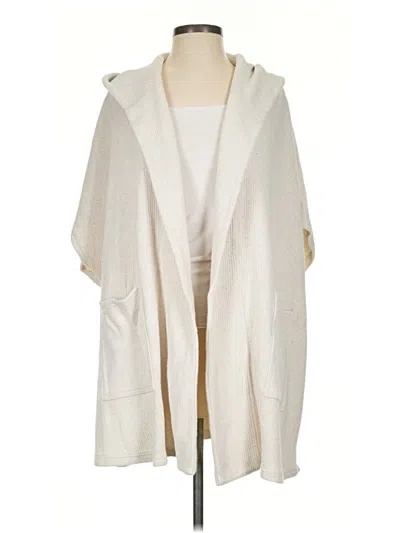 Pre-owned Aerie Poncho In Ivory