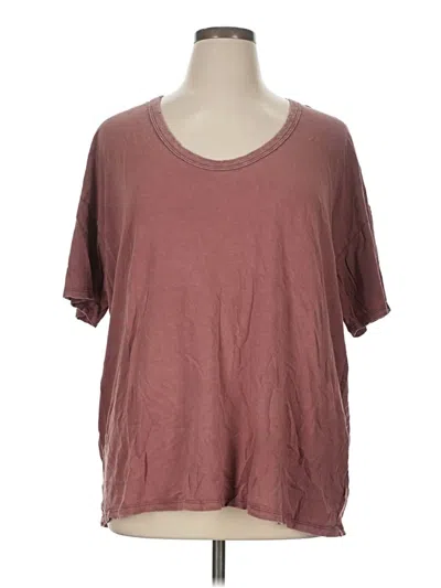 Pre-owned Aerie Short Sleeve T-shirt In Burgundy