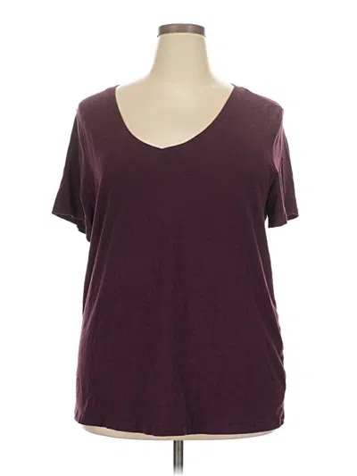 Pre-owned Aerie Short Sleeve T-shirt In Burgundy