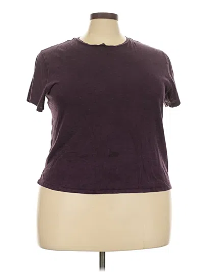 Pre-owned Aerie Short Sleeve T-shirt In Burgundy