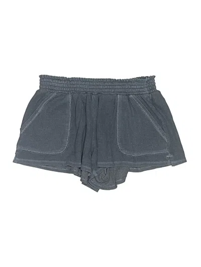 Pre-owned Aero Shorts In Gray