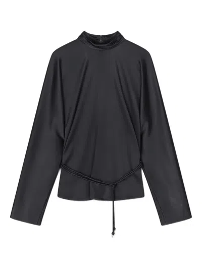 Aeron Mar Top In Black