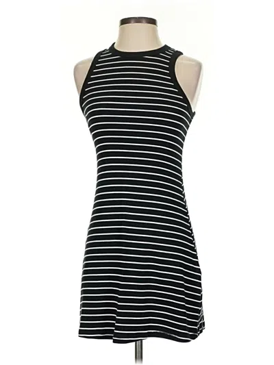 Pre-owned Aéropostale Casual Dress In Black