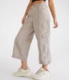 AÉROPOSTALE HIGH-RISE CROPPED UTILITY CARGO PANTS