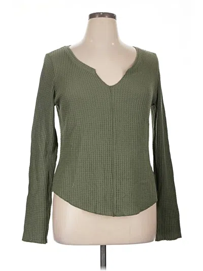 Pre-owned Aéropostale Long Sleeve T-shirt In Green