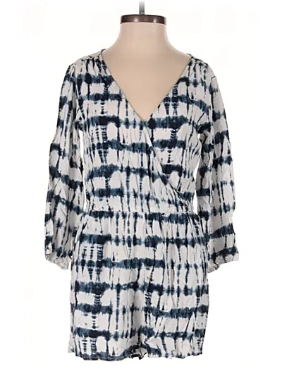 Pre-owned Aéropostale Romper In Ivory
