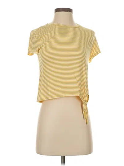 Pre-owned Aéropostale Short Sleeve T-shirt In Yellow