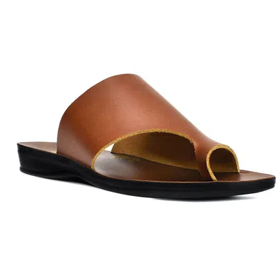 Aerosoft Daffodil Vintage Thong Sandal In Brown