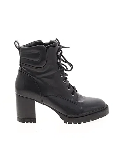 Pre-owned Aerosoles Ankle Boots In Black