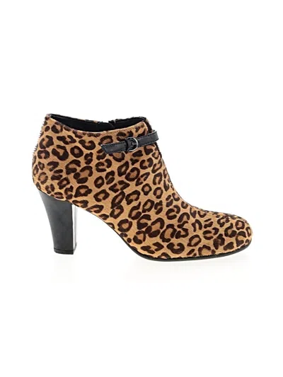 Pre-owned Aerosoles Ankle Boots In Brown