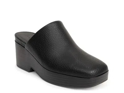 Aerosoles Chata Clog In Black