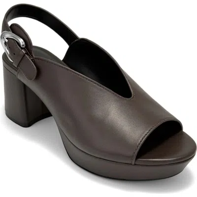 Aerosoles Cornelia Leather Platform Sandal In Black