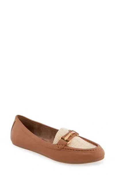 Aerosoles Day Drive Bit Loafer In Natural Raffia
