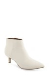 Aerosoles Edith Faux Leather Bootie In Eggnog Smooth Faux Leather - Polyurethan