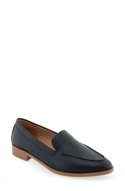 Aerosoles Everest Loafer In Black Faux Leather