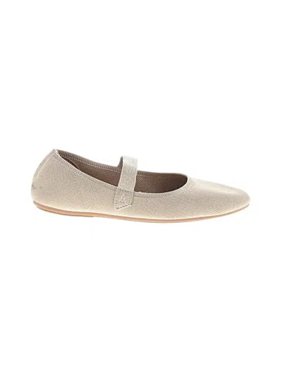 Pre-owned Aerosoles Flats In Ivory