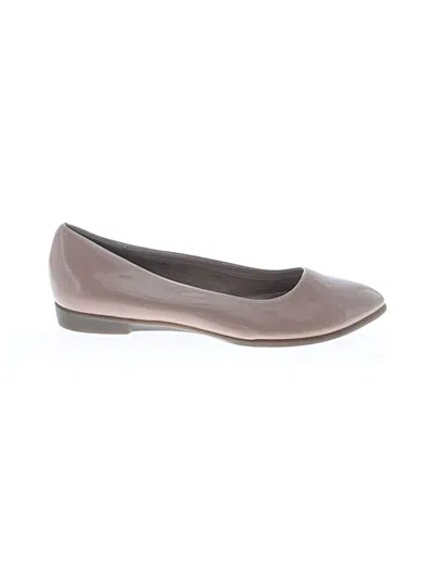 Pre-owned Aerosoles Flats In Pink