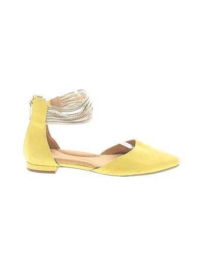 Pre-owned Aerosoles Flats In Yellow