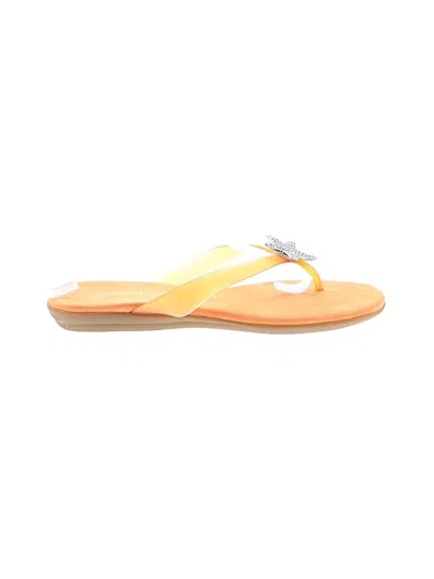 Pre-owned Aerosoles Flip Flops In Yellow