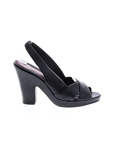 Pre-owned Aerosoles Heels In Black