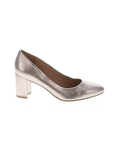 Pre-owned Aerosoles Heels In Silver