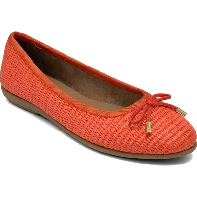 Aerosoles Homebet Raffia Woven Ballet Flat In Multi