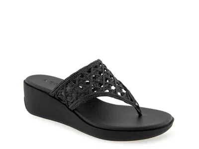 Aerosoles Ivie Wedge Sandal In Black