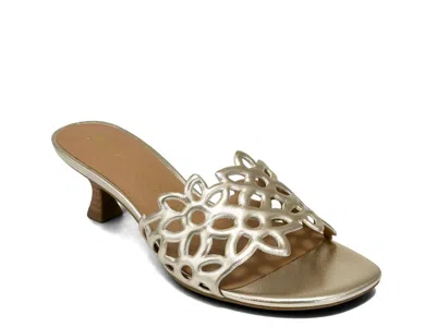 Aerosoles Kirah Sandal In Gold