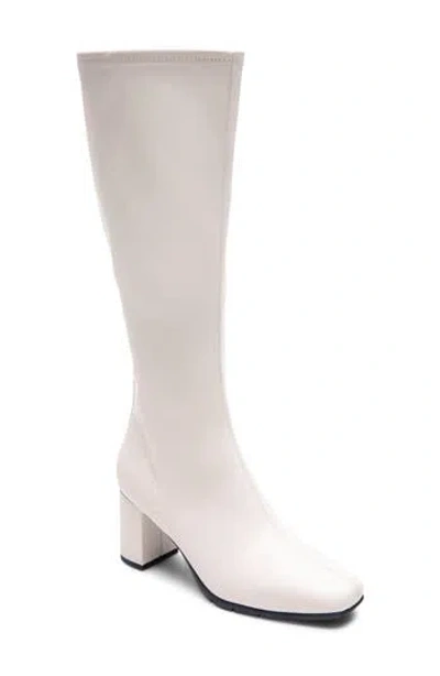 Aerosoles Micah Boot In Eggnog Stretch Smooth Faux Leather-polyu