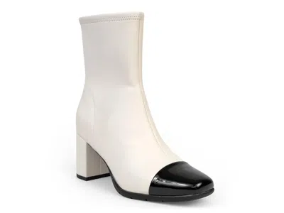 Aerosoles Miles Bootie In Pink