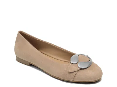 Aerosoles Paradise Flat In Gold