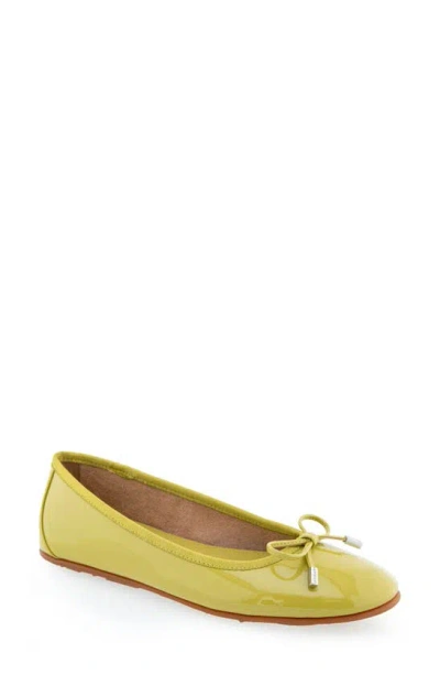 Aerosoles Pia Ballet Flat In Green Sheen Patent Pu