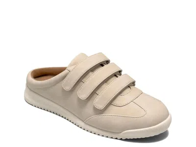 Aerosoles Poppy Sneaker Mule In Brown