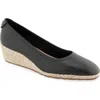 Aerosoles Roma Wedge Pump