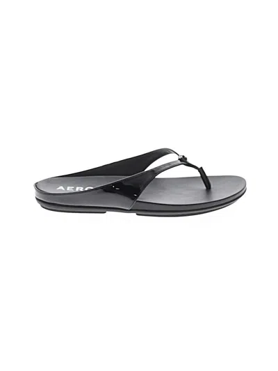 Pre-owned Aerosoles Sandals In Black
