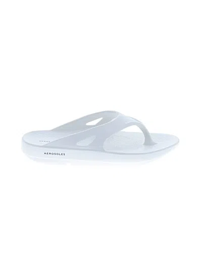 Pre-owned Aerosoles Sandals In White
