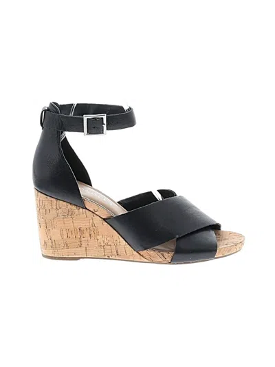 Pre-owned Aerosoles Wedges In Black