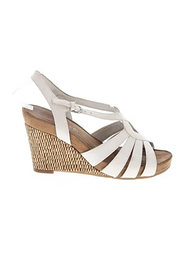 Pre-owned Aerosoles Wedges In White
