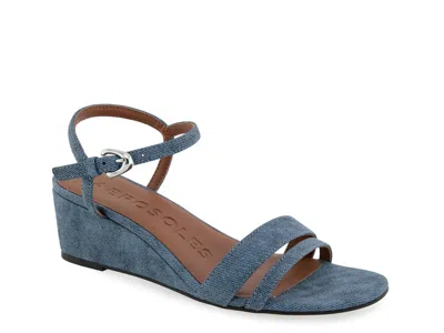 Aerosoles Witt Wedge Sandal In Blue