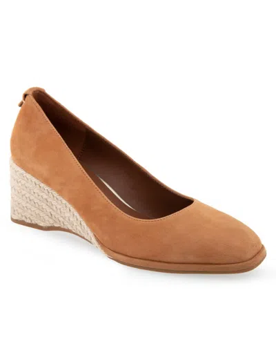 Aerosoles Women's Aurora Wedge Pumps In Tan Suede