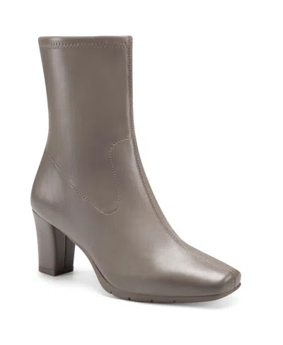 Aerosoles Women's Cinnamon Heeled Tailored Booties In Trench Coat