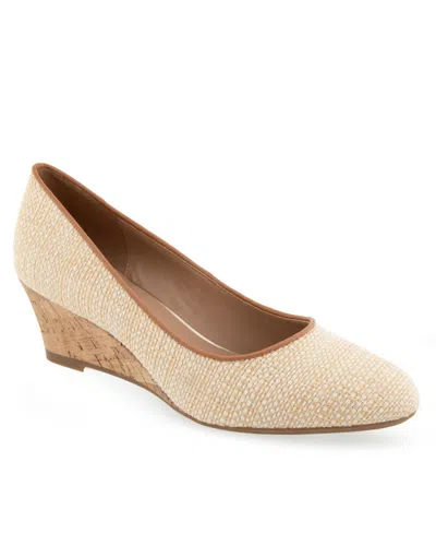Aerosoles Women's Iris Slip On Wedge In Natural Raffia