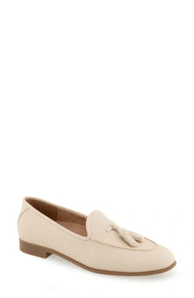 Aerosoles Wuster Kiltie Loafer In Stone Lizard Embossed Leather