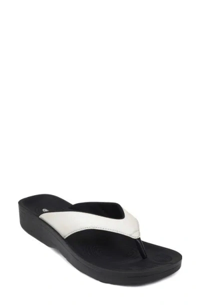 Aerothotic Crystal Mist Flip Flop In White