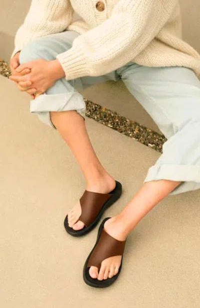 Aerothotic Neritic Toe Loop Side Sandal In Brown