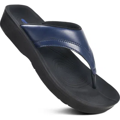Aerothotic Ostrayas Sandal In Blue